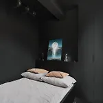 Apartmán Blacknight - Self Check-in 24h Vratislav