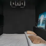 Blacknight - Self Check-in 24h Apartmán *