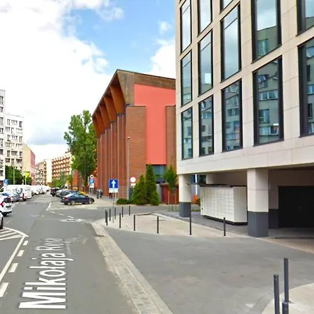 Blacknight - Self Check-in 24h * 弗罗茨瓦夫