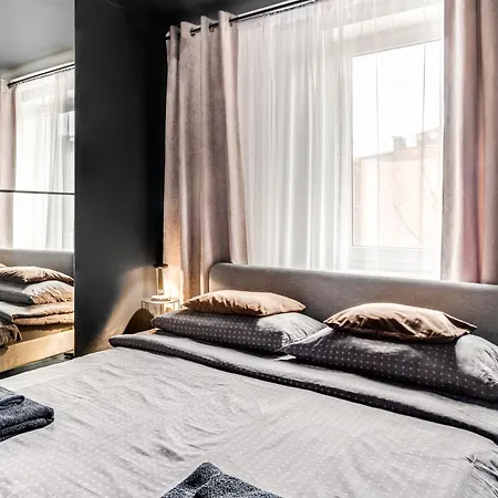 Appartement Blacknight - Self Check-in 24h Wrocław