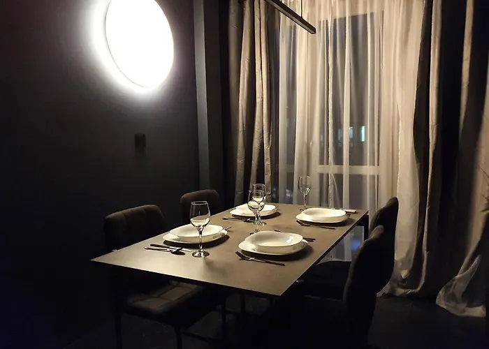 Blacknight - Self Check-in 24h Appartement Wrocław