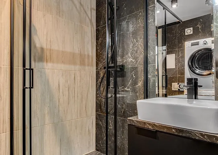 Blacknight - Self Check-in 24h 弗罗茨瓦夫